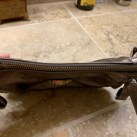 Gucci bronze metallic clutch - Picture 3 of 6